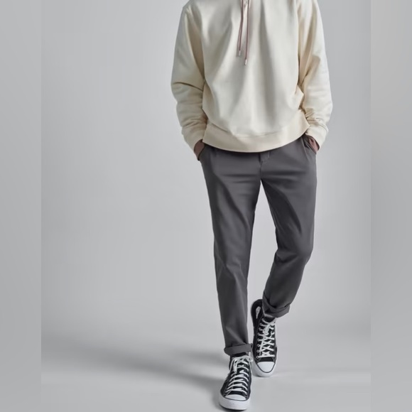 Everlane Other - HP!✨Everlane The Performance Chino Slim Fit